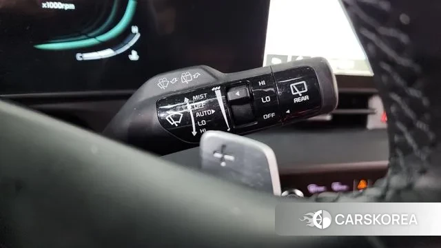 Kia Sportage 5th Generation 2023 Серебристо-серый из Кореи, фото 5