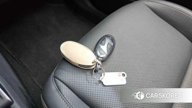 Hyundai Kona (SX2) 2024 Белый из Кореи, фото 5