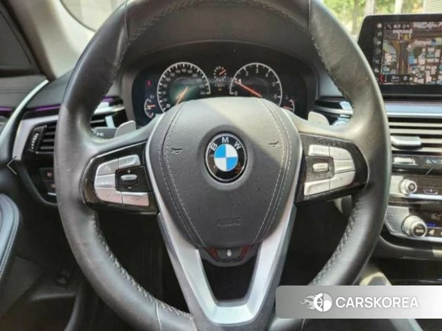 BMW 5 Series (G30) 2019 Белый из Кореи, фото 5