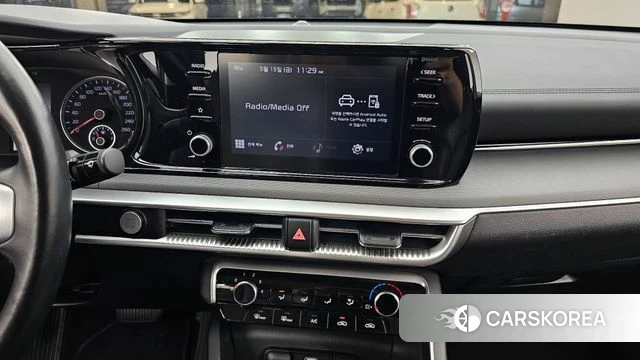 Kia K5 3rd generation 2022 Черный из Кореи, фото 5