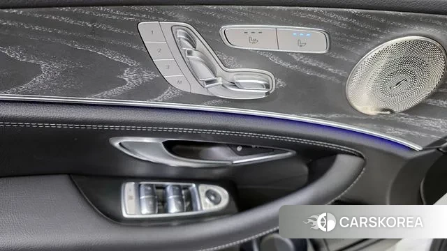 Mercedes-Benz E-Class W213 2022 Белый из Кореи, фото 5