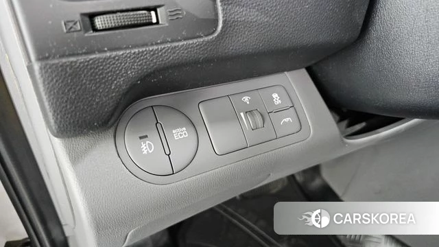 Hyundai The New Grand Starex 2019 Белый из Кореи, фото 5