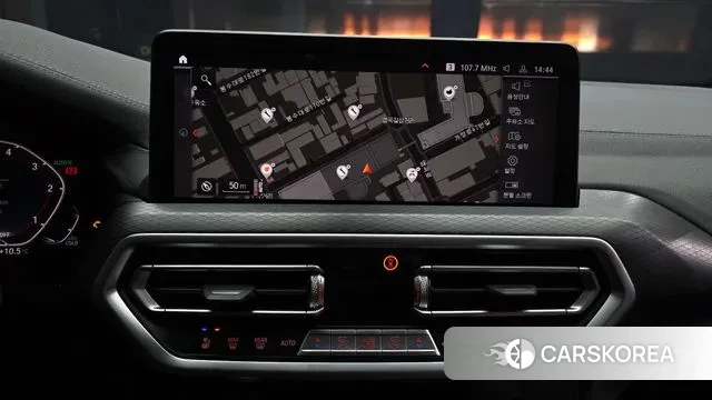 BMW X4 (G02) 2022 Серебристо-серый из Кореи, фото 5