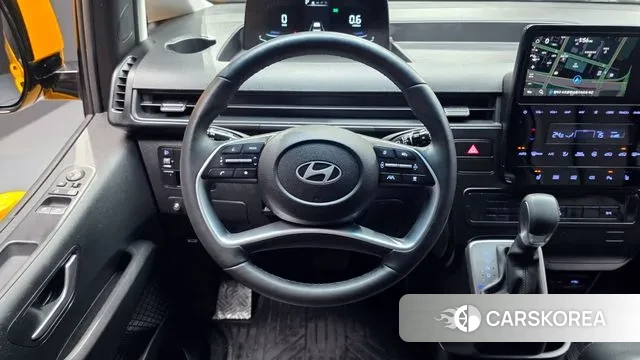 Hyundai Staria 2025 Желтый из Кореи, фото 5