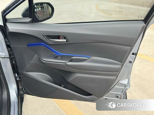 Toyota C-HR 2024 Синий из Китая, фото 5