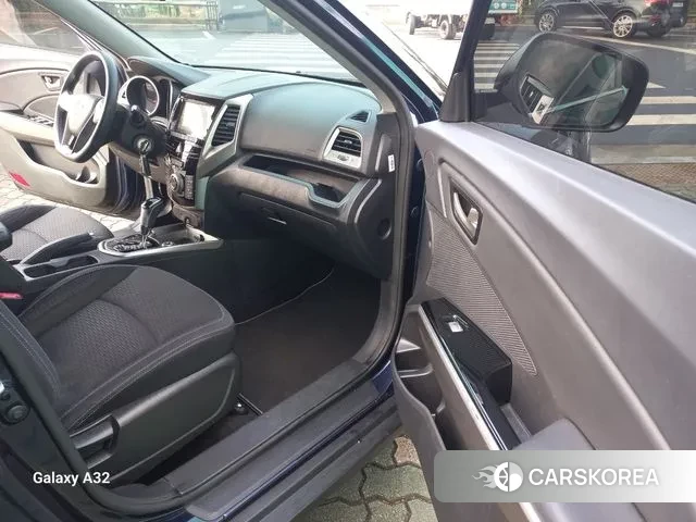 Ssangyong Tivoli Armor 2018 Синий из Кореи, фото 5