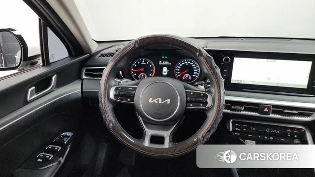 Kia K5 3rd generation 2022 Белый из Кореи, фото 5
