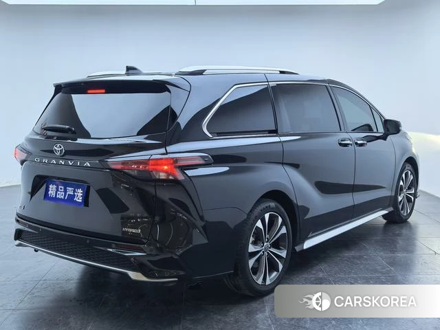 Toyota Grevia 2023 Черный из Китая, фото 5
