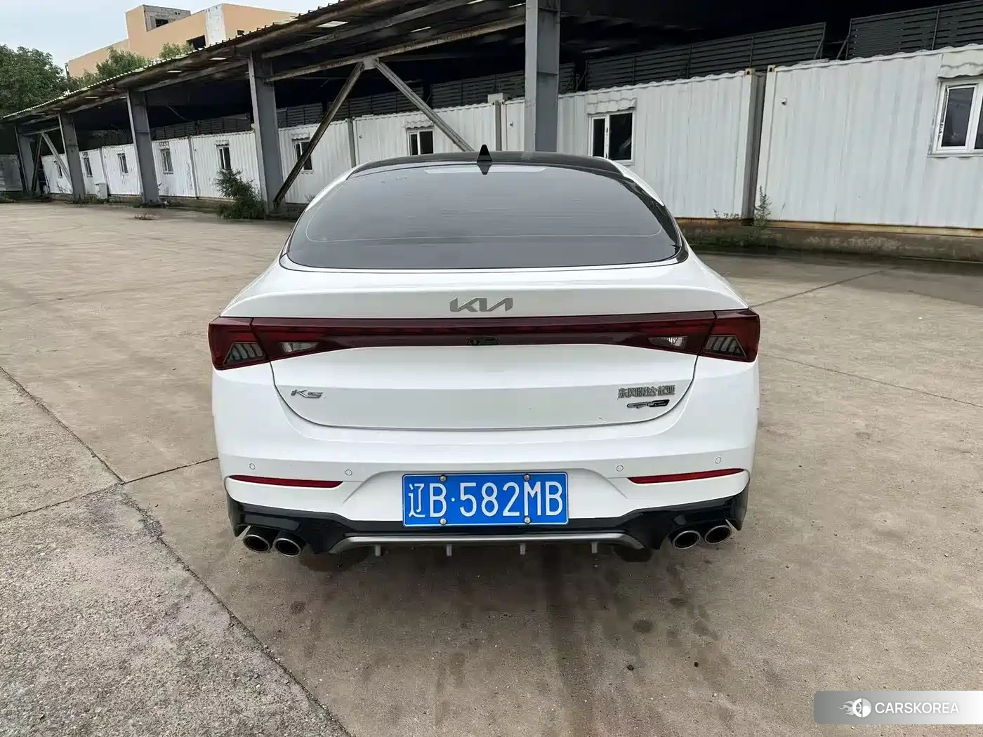 Kia K5 2022 Белый из Китая, фото 5