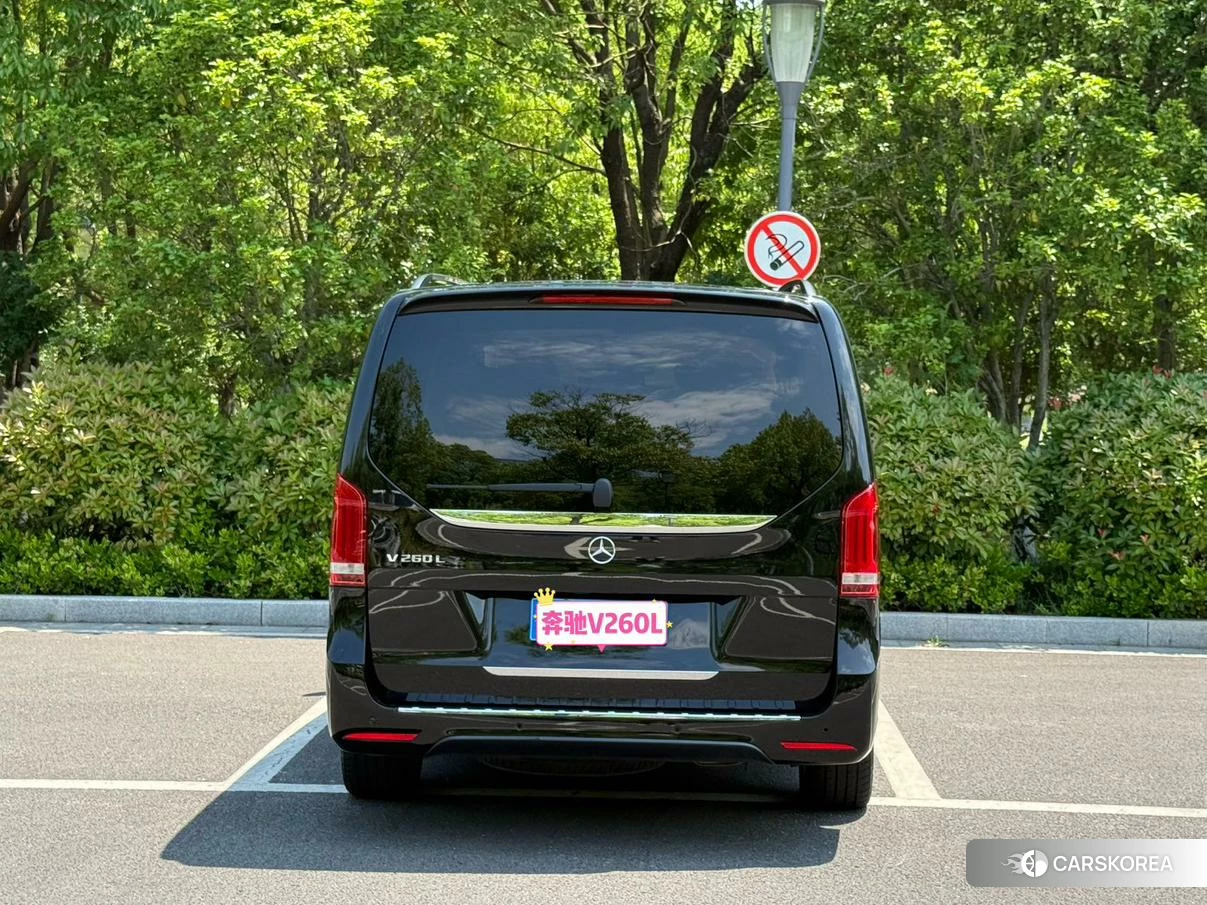 Mercedes-Benz V-class 2022 Черный из Китая, фото 5