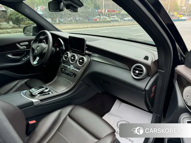 Mercedes-Benz GLC 2018 Черный из Китая, фото 5