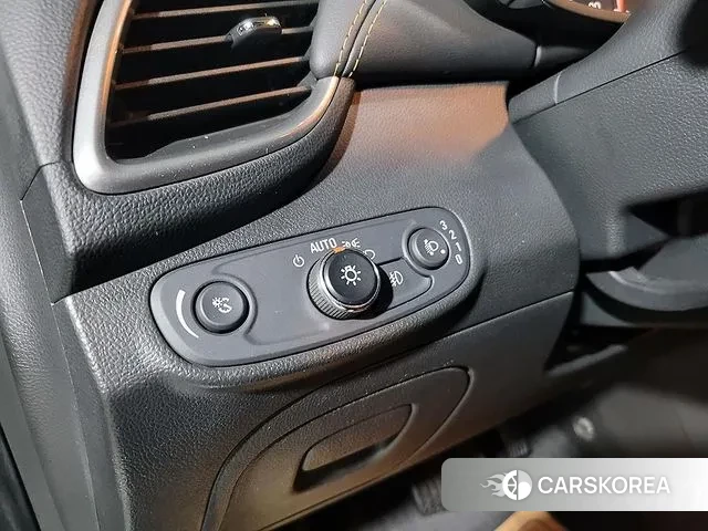 Chevrolet (GM Daewoo) The New Trax 2019 Серый из Кореи, фото 5