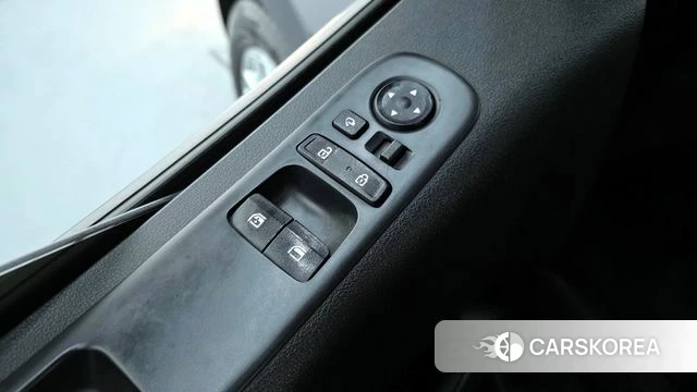 Hyundai Staria 2023 Серый из Кореи, фото 5