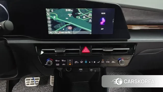 Kia Di Ol Nu Niro 2025 Белый из Кореи, фото 5