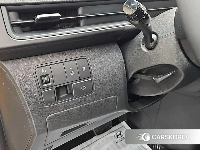 Hyundai Staria 2022 Желтый из Кореи, фото 5