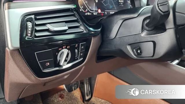 BMW 5 Series (G30) 2020 Серый из Кореи, фото 5