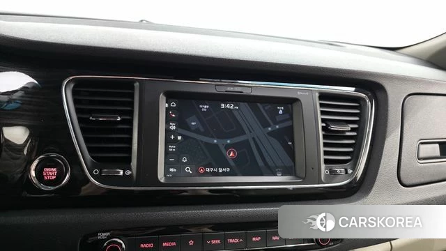 Kia The New Carnival 2019 Черный из Кореи, фото 5