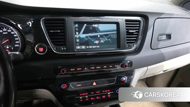Kia The New Carnival 2019 Белый из Кореи, фото 5