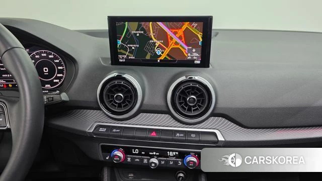 Audi Q2 2023 Белый из Кореи, фото 5