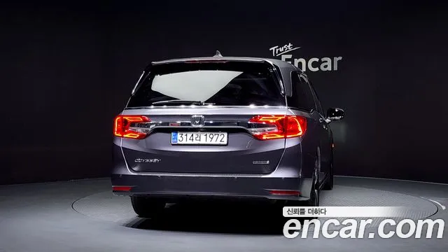 Honda Odyssey 2018 Серый из Кореи, фото 5