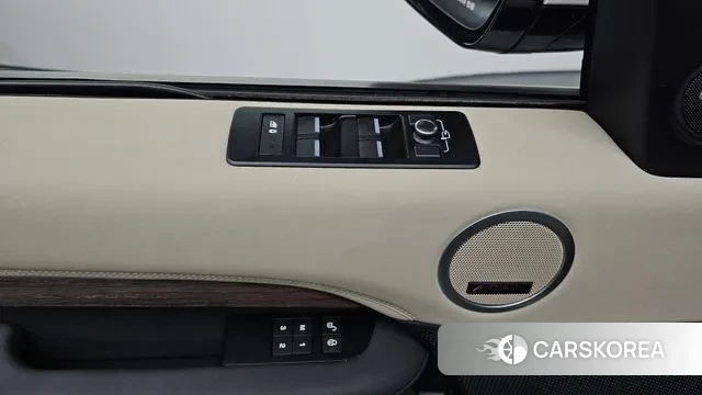 Land Rover Discovery 5 2019 Белый из Кореи, фото 5