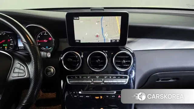 Mercedes-Benz GLC-Class X253 2019 Белый из Кореи, фото 5