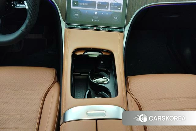 Mercedes-Benz GLC 2024 Черный из Китая, фото 5