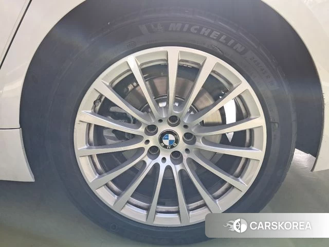 BMW 5 Series (G30) id 3861259 из Кореи 5