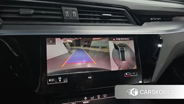 Audi e-Tron 2020 Черный из Кореи, фото 5