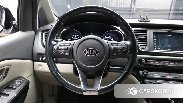 Kia The New Carnival 2019 Белый из Кореи, фото 5