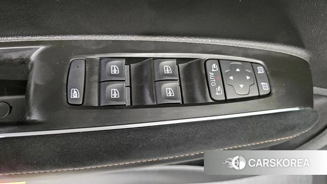 Renault Korea (Samsung) The New QM6 id 3897131 из Кореи 5