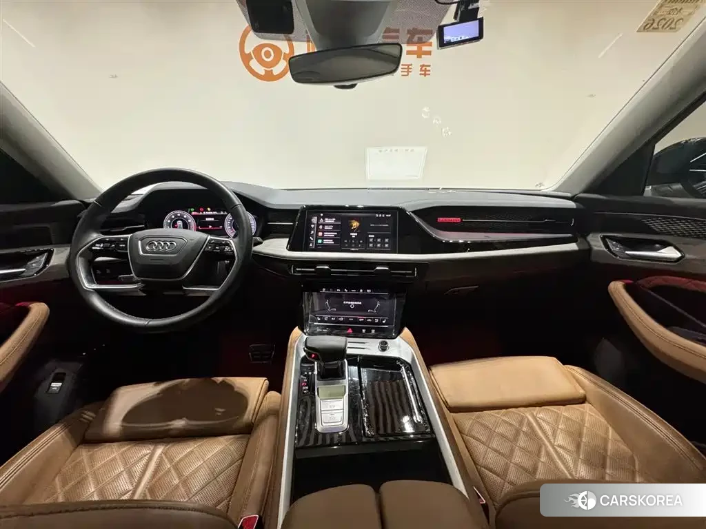Audi Q6 2024 Черный из Китая, фото 5