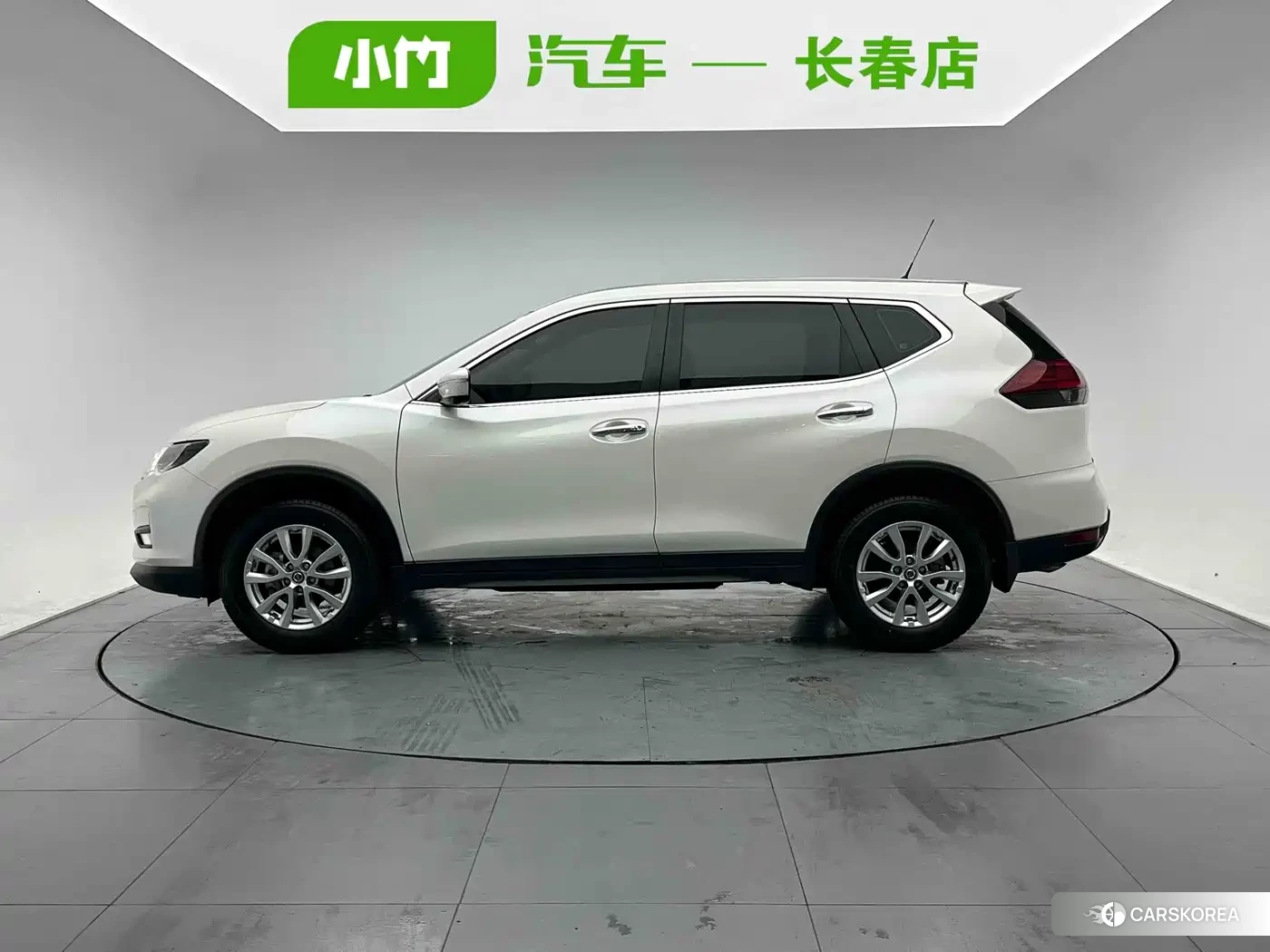 Nissan Qijun 2023 Белый из Китая, фото 5
