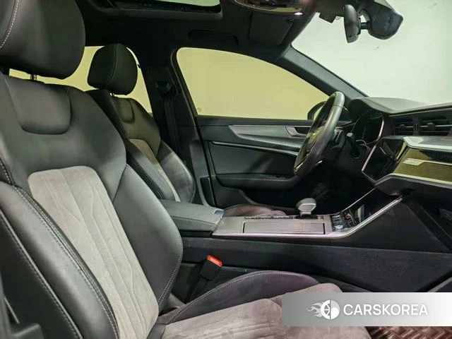 Audi A6L 2022 Черный из Китая, фото 5