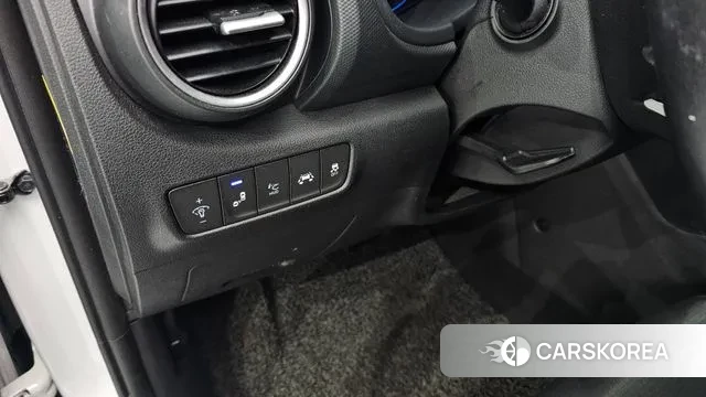 Hyundai Kona 2018 Белый из Кореи, фото 5