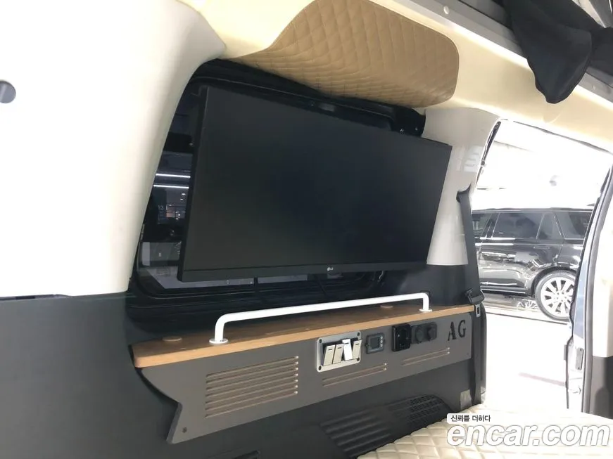 Hyundai Staria 2022 Серый из Кореи, фото 5