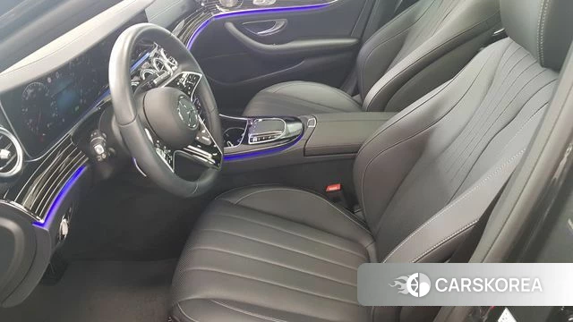 Mercedes-Benz E-Class W213 2023 Серый из Кореи, фото 5
