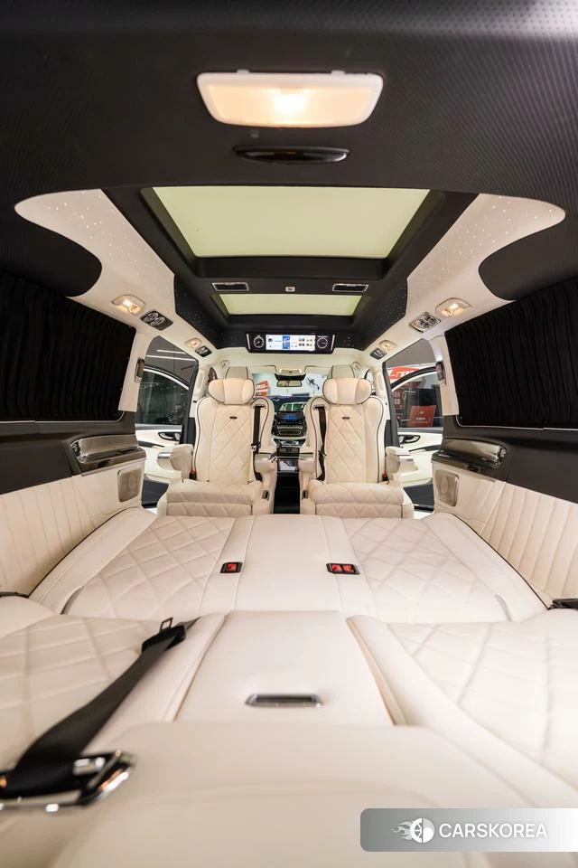 Mercedes-Benz V-class 2023 Черный из Китая, фото 5
