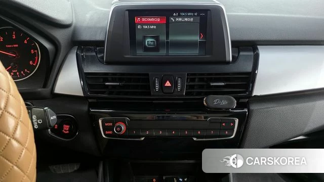 BMW 2 Series Active Tourer (F45) 2018 Черный из Кореи, фото 5