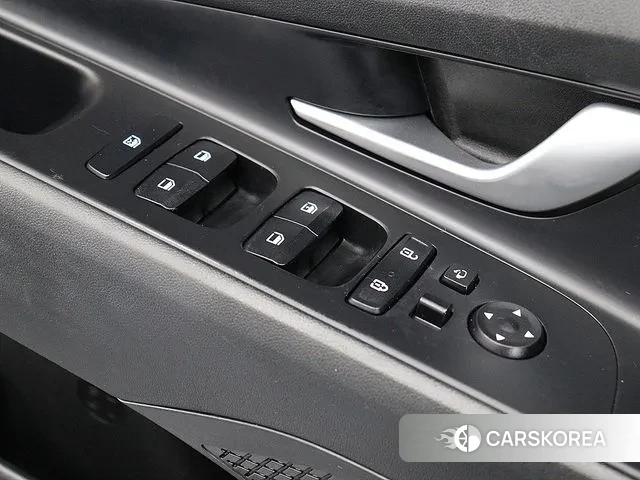 Hyundai Avante Hybrid (CN7) 2022 Белый из Кореи, фото 5