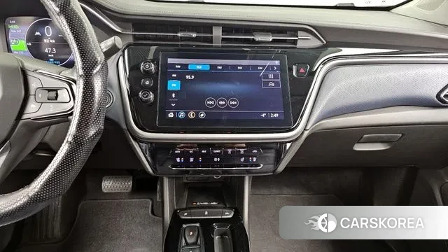 Chevrolet (GM Daewoo) Bolt EUV 2022 Серебряный из Кореи, фото 5