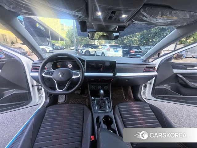 Volkswagen Lavida 2024 Белый из Китая, фото 5