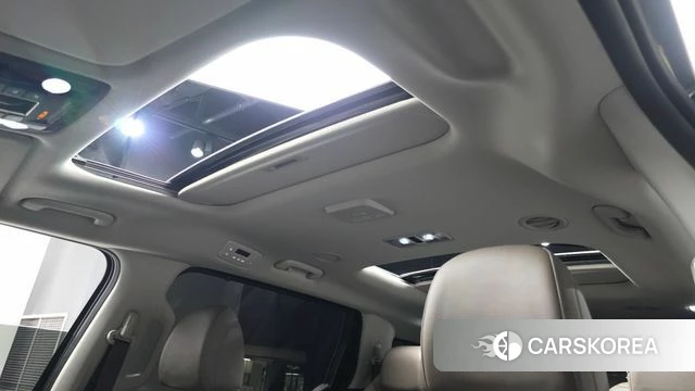 Kia The New Carnival 4th Generation 2024 Черный из Кореи, фото 5