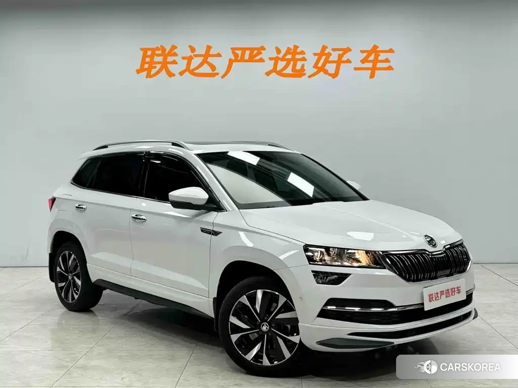 Skoda Karoq 2024 Белый из Китая, фото 5