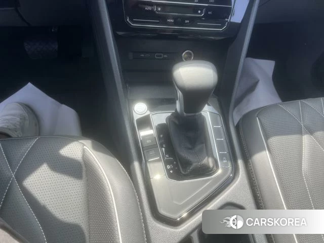 Volkswagen Tiguan L 2022 Черный из Китая, фото 5