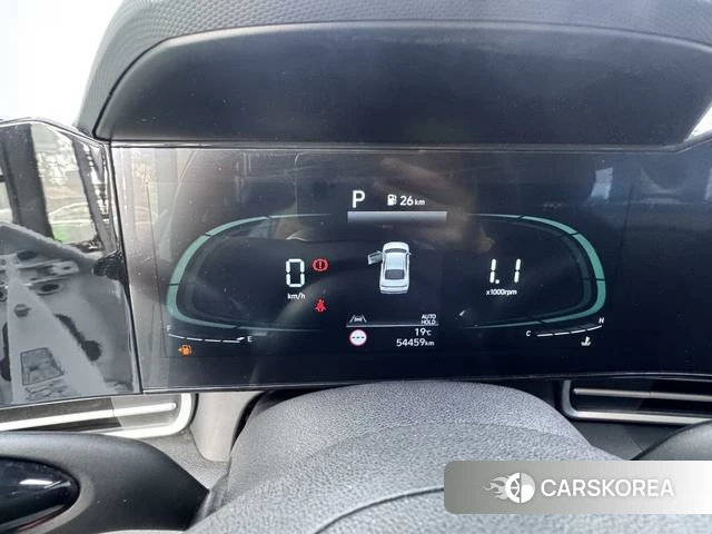 Hyundai Elantra 2023 Белый из Китая, фото 5