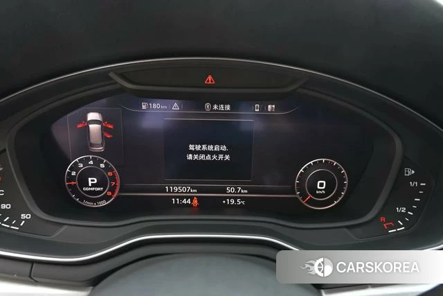 Audi A4 (import) 2019 Темно-серый из Китая, фото 5