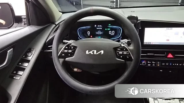 Kia Di Ol Nu Niro 2024 Белый из Кореи, фото 5