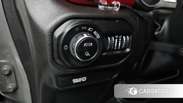 Jeep Gladiator (JT) 2022 Серый из Кореи, фото 5