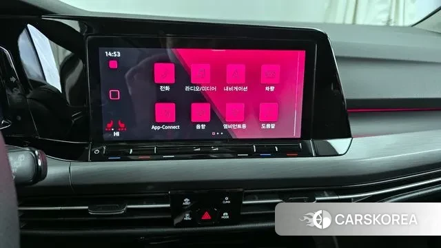 Volkswagen Golf 8th Generation 2023 Черный из Кореи, фото 5